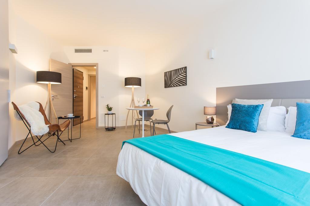 Erik Langer Pedrocchi Suites Padova Exterior photo