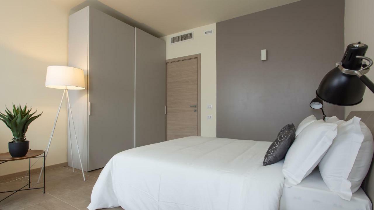 Erik Langer Pedrocchi Suites Padova Exterior photo