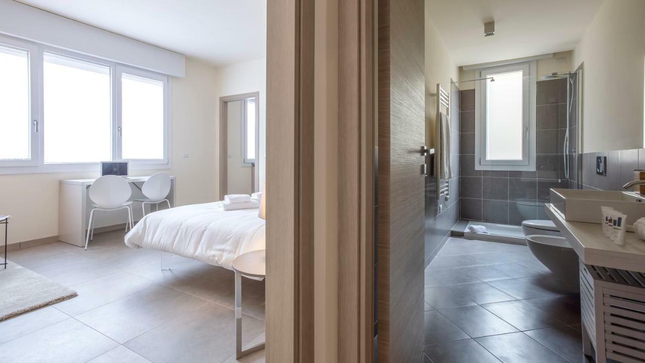 Erik Langer Pedrocchi Suites Padova Exterior photo