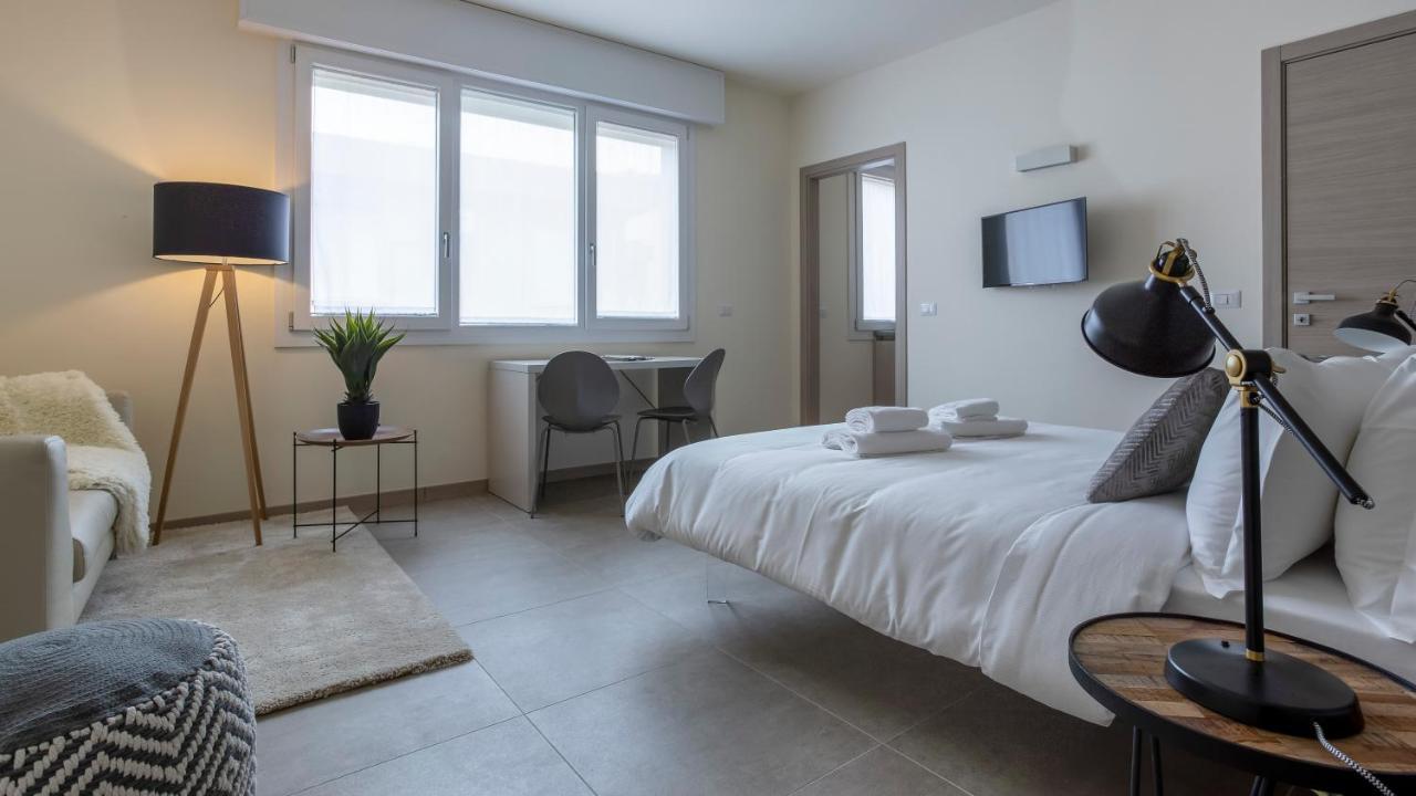 Erik Langer Pedrocchi Suites Padova Exterior photo