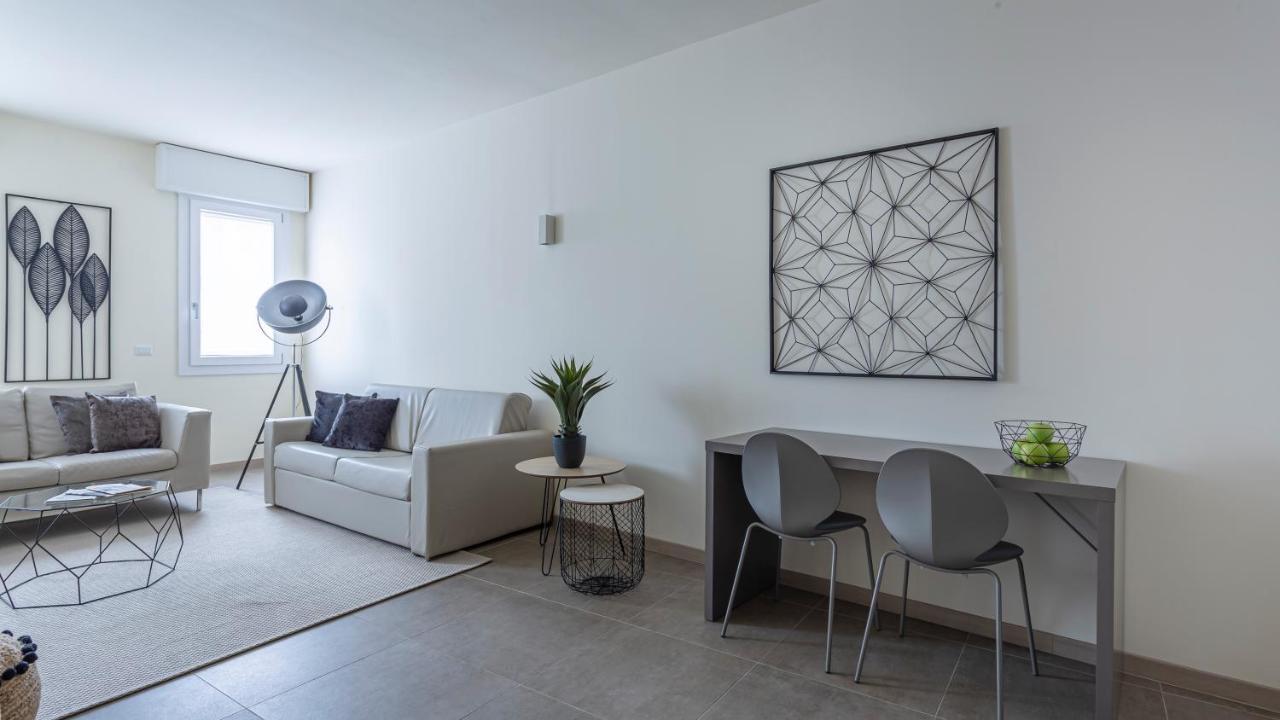 Erik Langer Pedrocchi Suites Padova Exterior photo